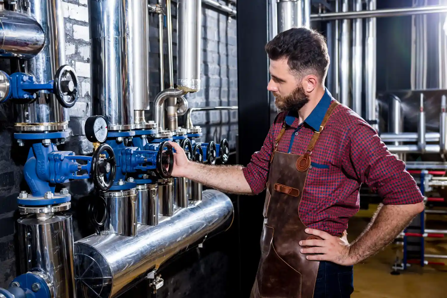 Expert plumbing team using advanced tools for plumbing repairs and emergency services